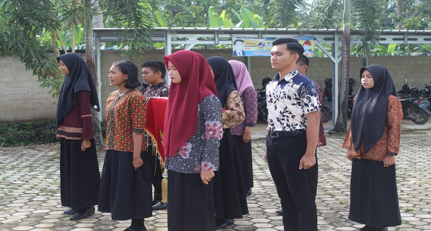 Memeriahkan Hari Batik Indonesia 2022